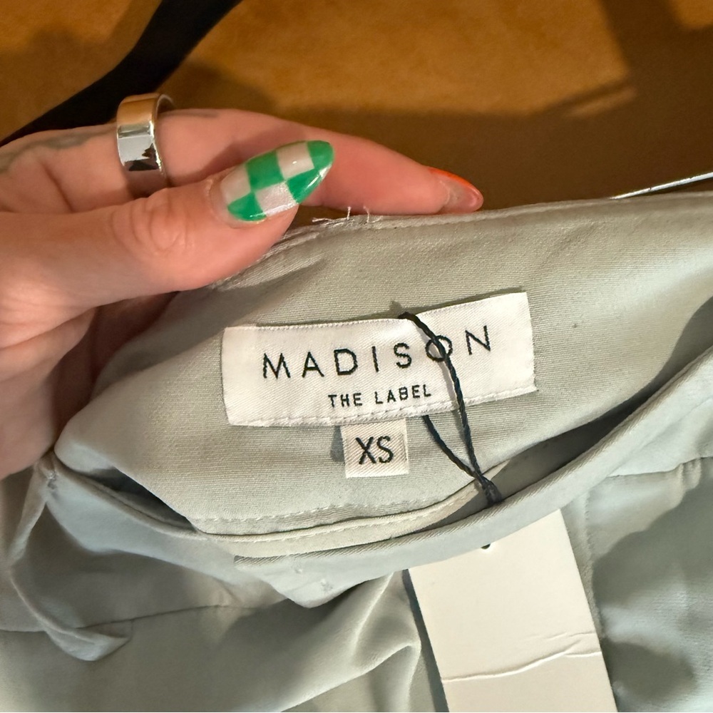 Madison the Label Tailored Shorts - Picture 2 of 4